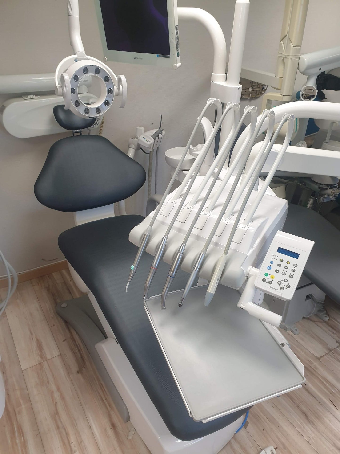 Fauteuil dentaire Belmont Clesta II